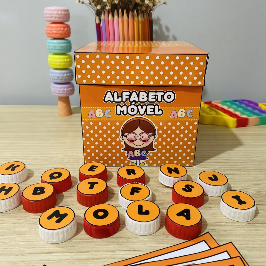 CAIXA DO ALFABETO MÓVEL